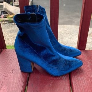 Steve Madden Blue Velvet Ankle Booties